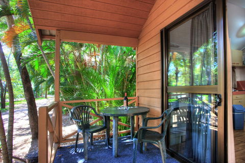 Captain Cook Holiday Village 1770 - Accommodation Mount Tamborine 2