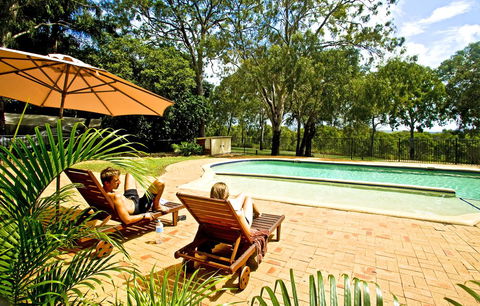Captain Cook Holiday Village 1770 - Accommodation Mount Tamborine 1