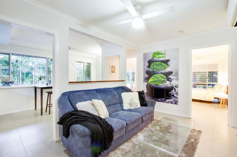 Airlie Beach Eco Cabins - Adults Only - Accommodation Mount Tamborine 39