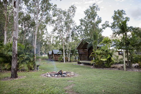 Airlie Beach Eco Cabins - Adults Only - Accommodation Mount Tamborine 32