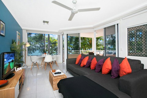 On The Beach Apartments - Accommodation Mount Tamborine 18