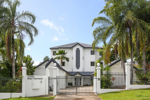 On The Beach Apartments - Accommodation Mount Tamborine 4