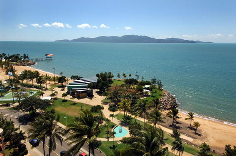 Aquarius On The Beach - Accommodation Mount Tamborine 17