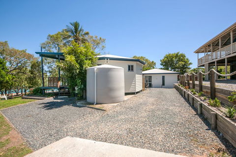 Sunset Cabins 1770 - Accommodation Mount Tamborine 7