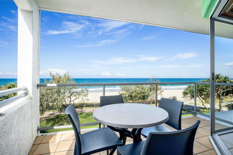 Rolling Surf Resort - Accommodation Mount Tamborine 10