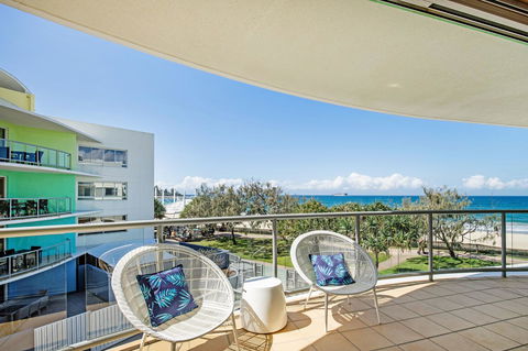 Rolling Surf Resort - Accommodation Mount Tamborine 14