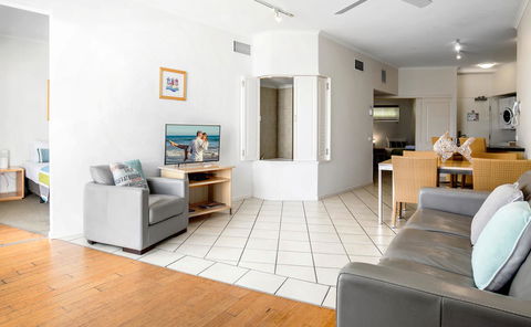 Rolling Surf Resort - Accommodation Mount Tamborine 27