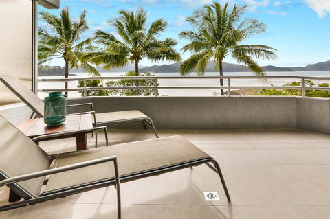 Frangipani 104 - Hamilton Island - Accommodation Mount Tamborine 9