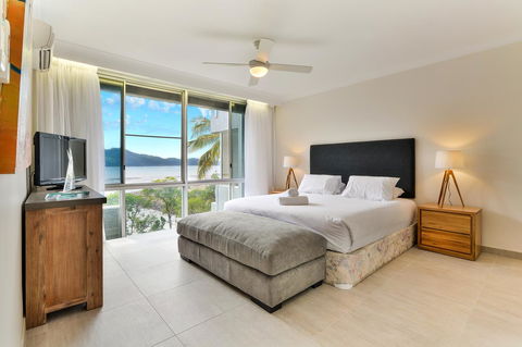 Frangipani 104 - Hamilton Island - Accommodation Mount Tamborine 3