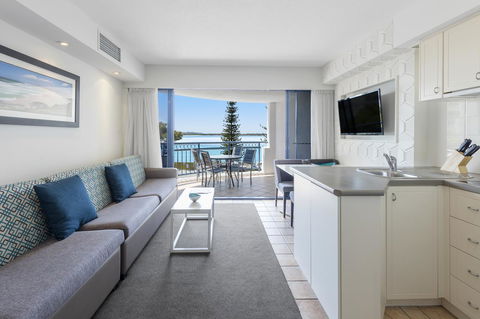 Ramada Resort By Wyndham Golden Beach - Accommodation Mount Tamborine 24