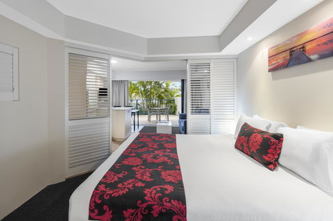 Ramada Resort By Wyndham Golden Beach - Accommodation Mount Tamborine 4