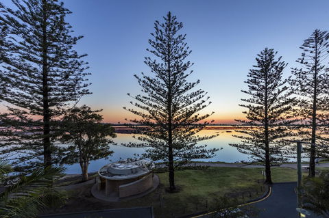 Ramada Resort By Wyndham Golden Beach - Accommodation Mount Tamborine 36