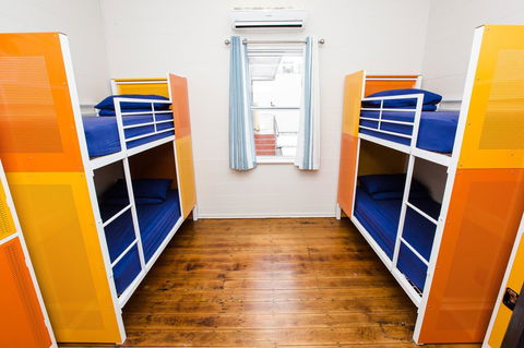 Mad Monkey Central - Accommodation Mount Tamborine 6