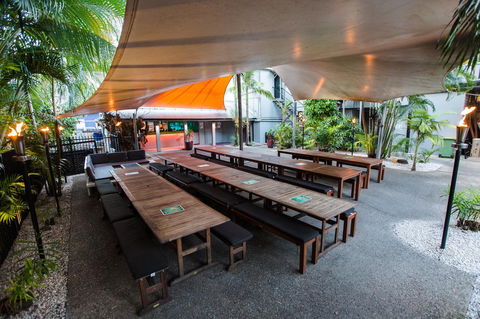 Mad Monkey Central - Accommodation Mount Tamborine 11