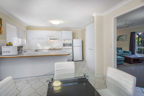 The Beach Motel Hervey Bay - Accommodation Mount Tamborine 25
