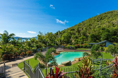 Beach Lodges - Accommodation Mount Tamborine 1