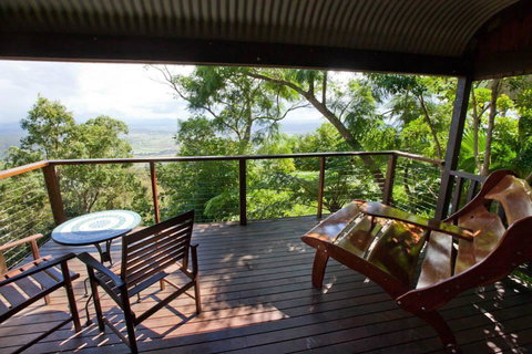 The Polish Place - Accommodation Mount Tamborine 8
