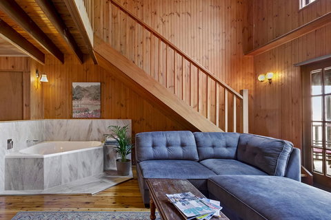 The Polish Place - Accommodation Mount Tamborine 12