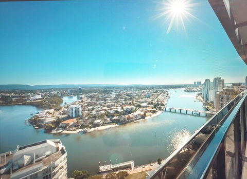 Circle Luxury Holidays - Accommodation Mount Tamborine 10