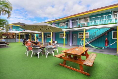 Backpackers In Paradise 18-35 Hostel - Accommodation Mount Tamborine 2