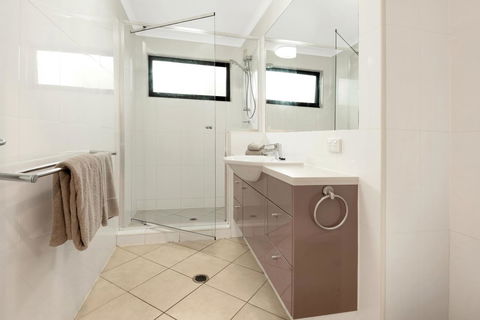 Shorelines - Accommodation Mount Tamborine 6