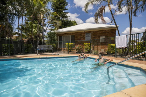 Emerald Maraboon Motor Inn - Accommodation Mount Tamborine 9