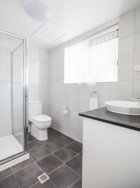 Emerald Maraboon Motor Inn - Accommodation Mount Tamborine 29