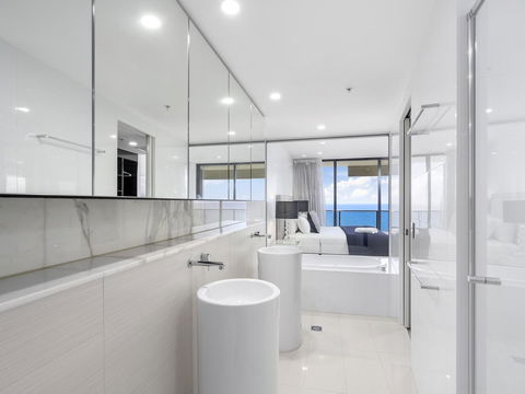 Oracle Resort Broadbeach - Gclr - Accommodation Mount Tamborine 24