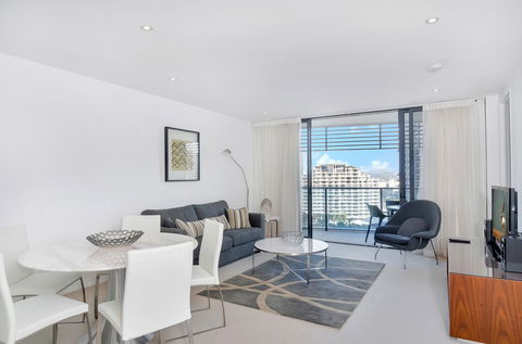 Oracle Resort Broadbeach - Gclr - Accommodation Mount Tamborine 39