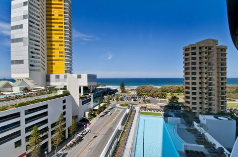 Oracle Resort Broadbeach - Gclr - Accommodation Mount Tamborine 8