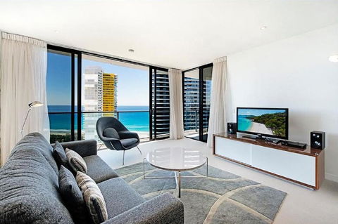 Oracle Resort Broadbeach - Gclr - Accommodation Mount Tamborine 4
