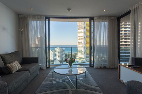 Oracle Resort Broadbeach - Gclr - Accommodation Mount Tamborine 40