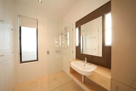 The Boathouse Apartments - Accommodation Mount Tamborine 13