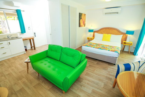 Port Douglas Motel - Accommodation Mount Tamborine 12