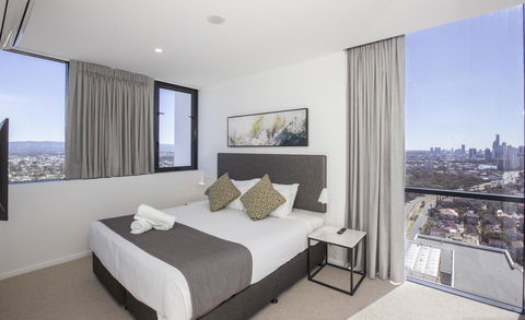 Qube Broadbeach - Accommodation Mount Tamborine 1