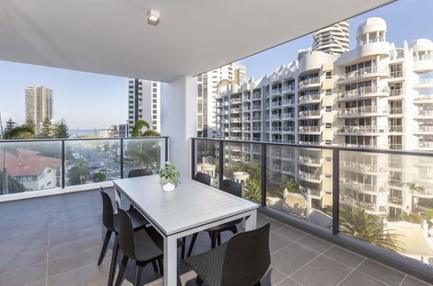 Qube Broadbeach - Accommodation Mount Tamborine 41