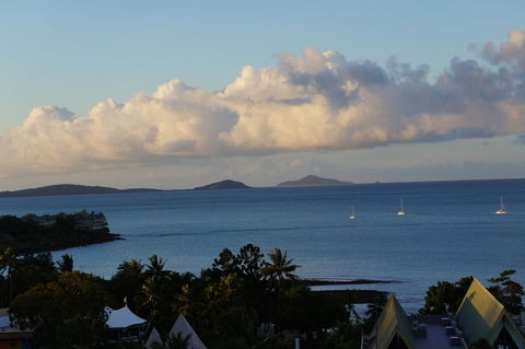Ocean Views At Whitsunday Terraces Resort - Accommodation Mount Tamborine 17