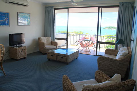 Ocean Views At Whitsunday Terraces Resort - Accommodation Mount Tamborine 9