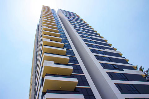 Synergy Broadbeach - Official - Accommodation Mount Tamborine 17