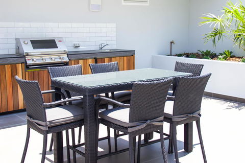 Synergy Broadbeach - Official - Accommodation Mount Tamborine 15