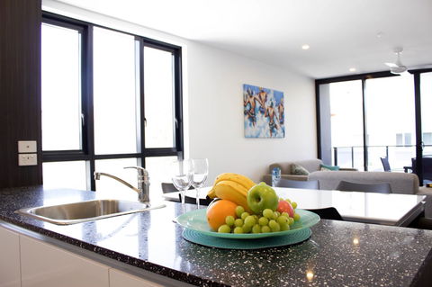 Synergy Broadbeach - Official - Accommodation Mount Tamborine 26