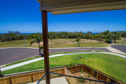 Agnes Sails - Accommodation Mount Tamborine 33