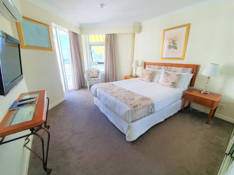Broadbeach Holiday Apartments - Accommodation Mount Tamborine 14