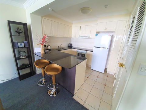Broadbeach Holiday Apartments - Accommodation Mount Tamborine 29