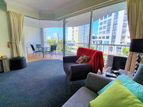 Broadbeach Holiday Apartments - Accommodation Mount Tamborine 3