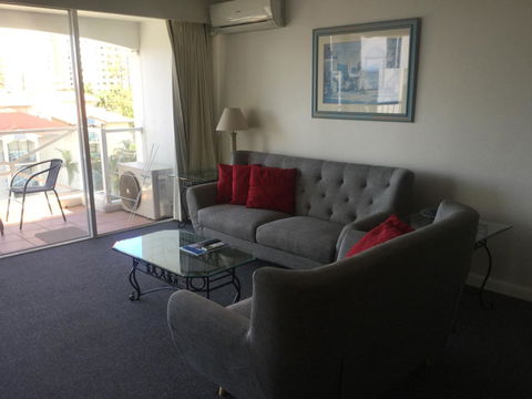 Broadbeach Holiday Apartments - Accommodation Mount Tamborine 37