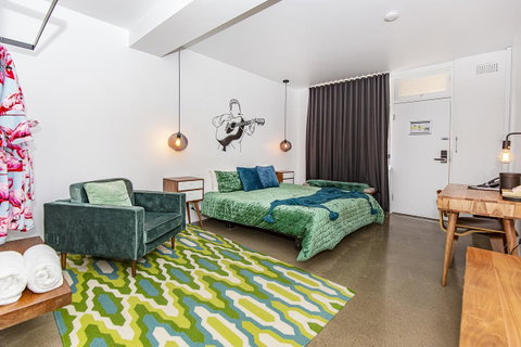 The Pink Hotel Coolangatta - Accommodation Mount Tamborine 28