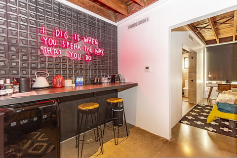 The Pink Hotel Coolangatta - Accommodation Mount Tamborine 20