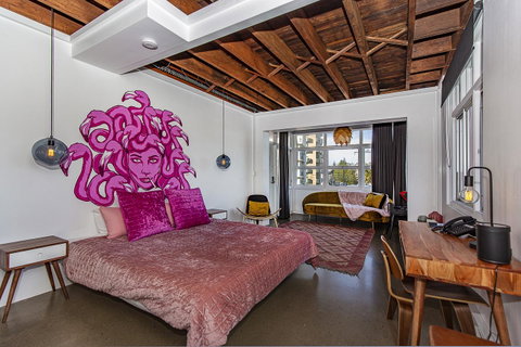 The Pink Hotel Coolangatta - Accommodation Mount Tamborine 33