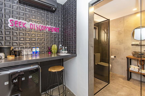 The Pink Hotel Coolangatta - Accommodation Mount Tamborine 26